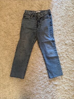 Mango Straight-Leg Women’s Jeans in Light Blue Wash